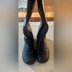 boc Black Leather Mid-Calf Heeled Boots